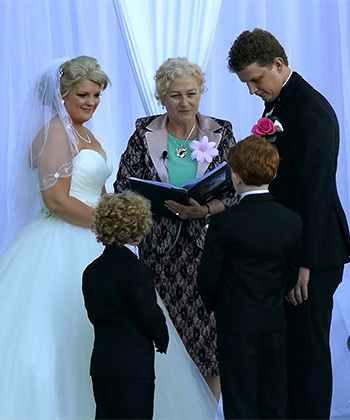 Marry Me Marilyn_Samantha & Shane Wedding Stamford Plaza Brisbane City Family Unity Ceremony